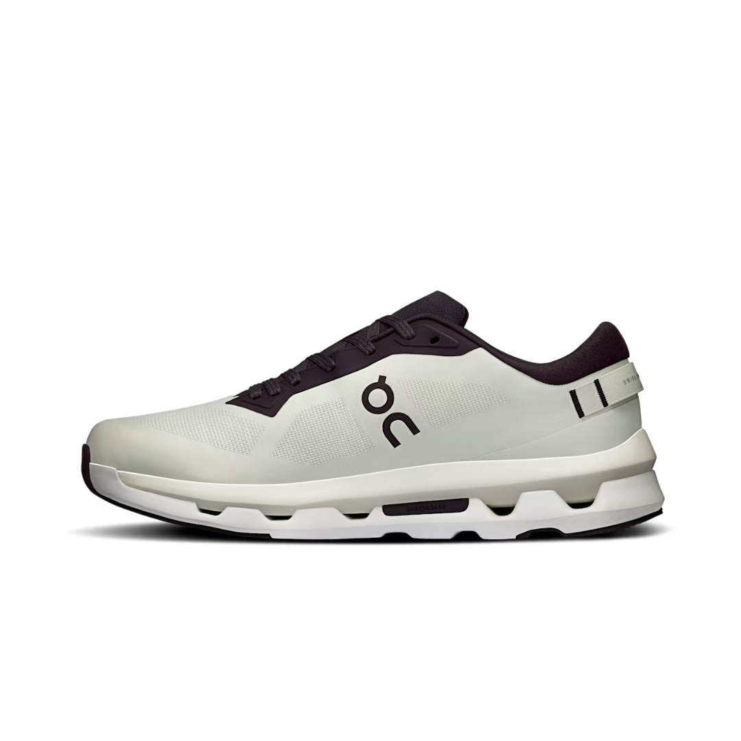 On Running Cloudzone Ice Black